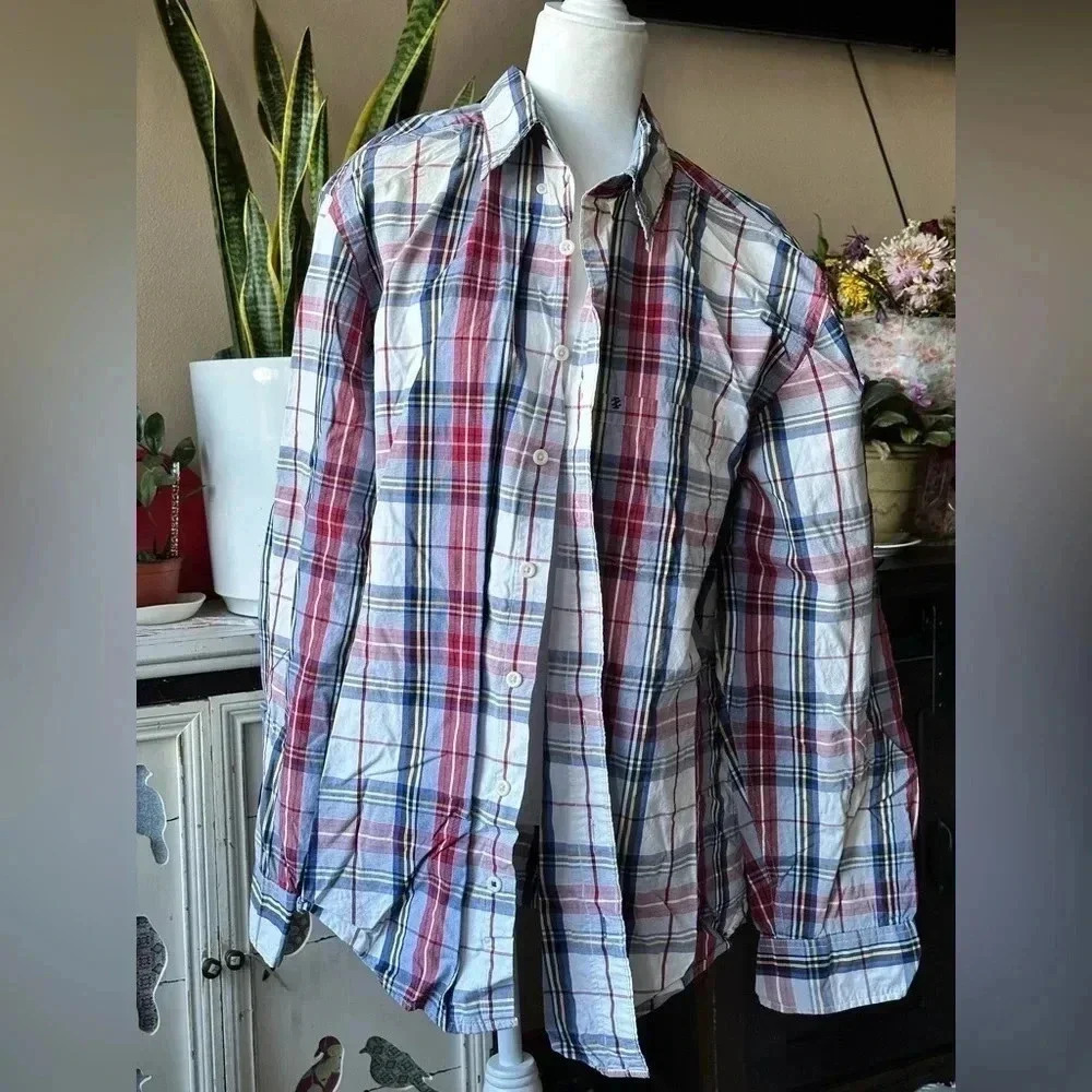 Izod xlt button down long sleeve shirt